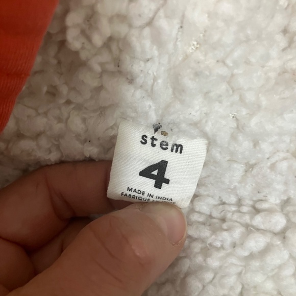 Girls warm fall/winter jacket - Picture 8 of 10